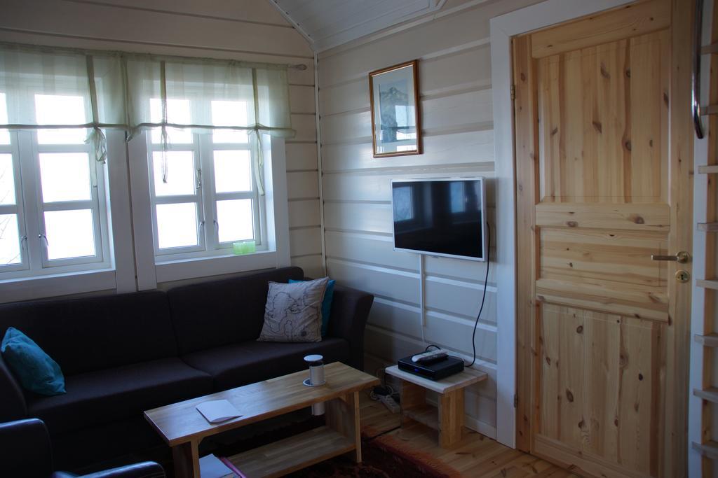 Aaroybukt Guesthouse Aroybukta Zewnętrze zdjęcie